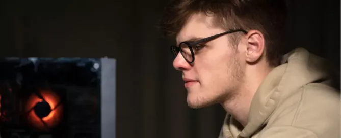 Embedded Talent: Frontend engineer fully focused on interface design.